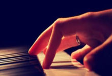 365完美:西甲第10輪巴塞羅那1-2皇家馬德裏 阿拉巴世界波阿圭羅替補破門.